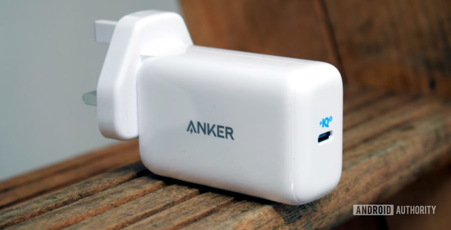 Anker PowerPort III Pod review: 65W of portable power for phones and laptops