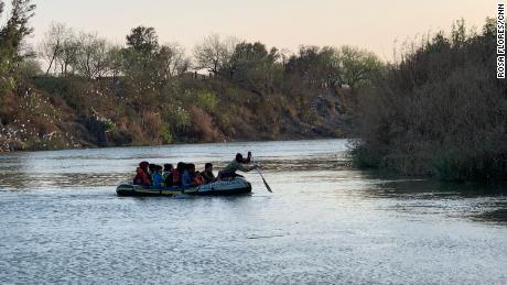 CNN observed a raft carrying migrants across the Great River to Texas several times.