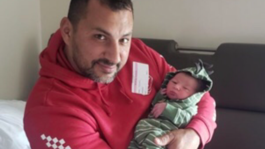 Crown Point dad sent home by ER dies from COVID-19, agonizing over newborn's illness, family says