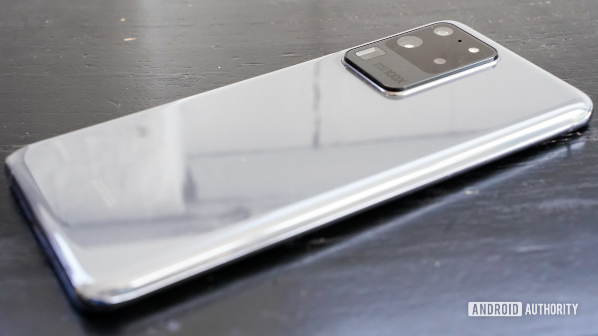 Samsung Galaxy S20 Ultra angle profile