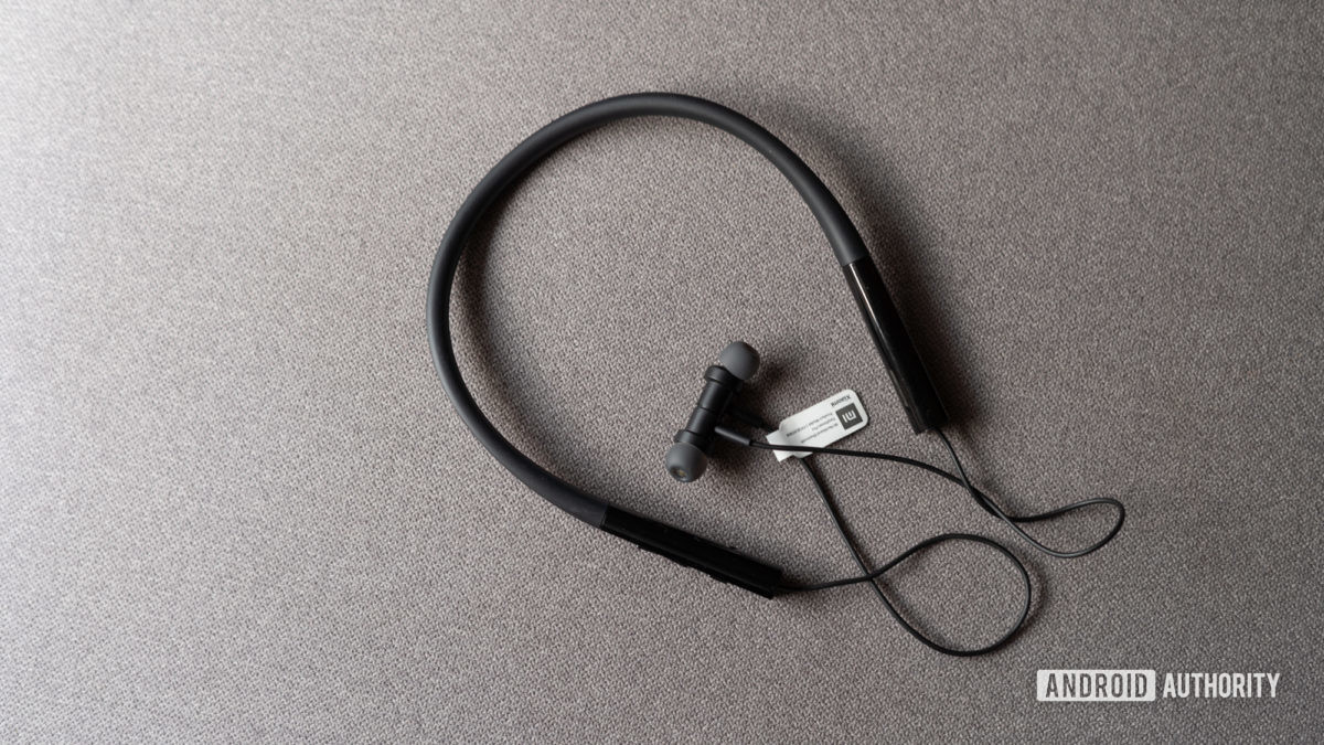 Mi Neckband Bluetooth Earphone Review Lead Image